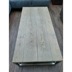 eiken salontafel met rvs onderstel