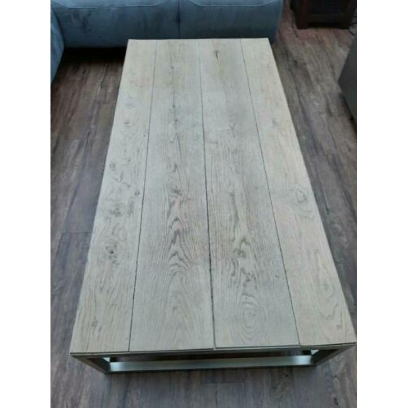 eiken salontafel met rvs onderstel