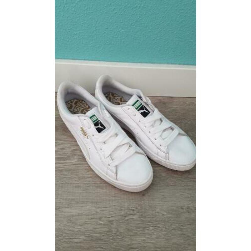 Puma classic sneakers wit maat 39 ZGAN!