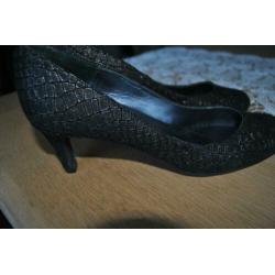 veel leren schoenen maat 40-41 pumps en laarsjes hak 7-10 cm