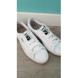 Puma classic sneakers wit maat 39 ZGAN!