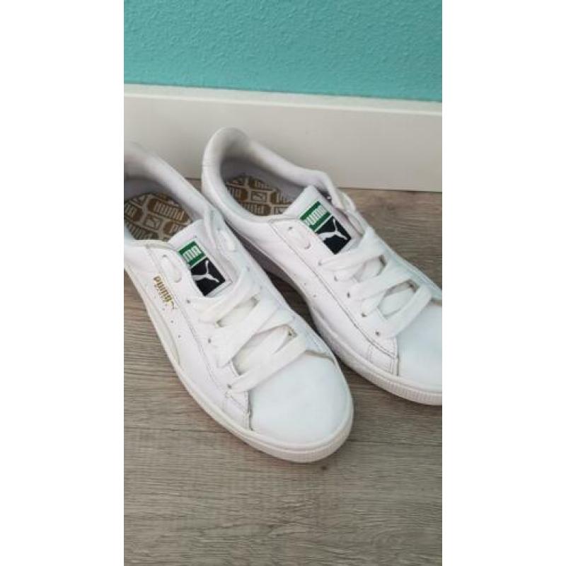 Puma classic sneakers wit maat 39 ZGAN!