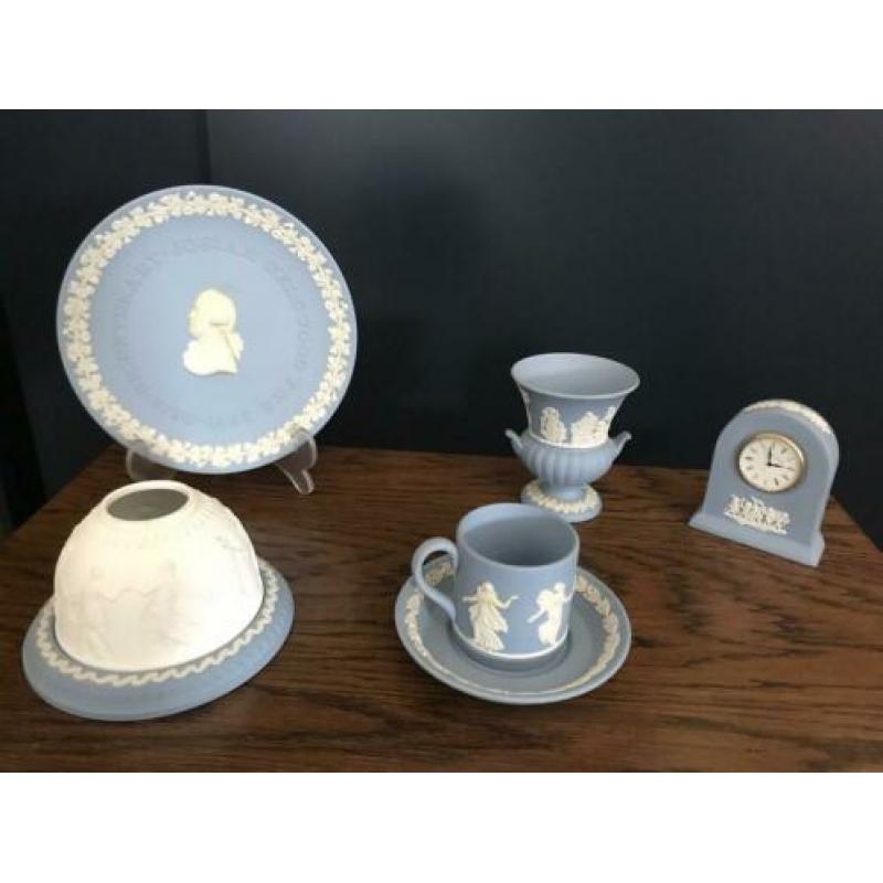 Wedgewood bleu set