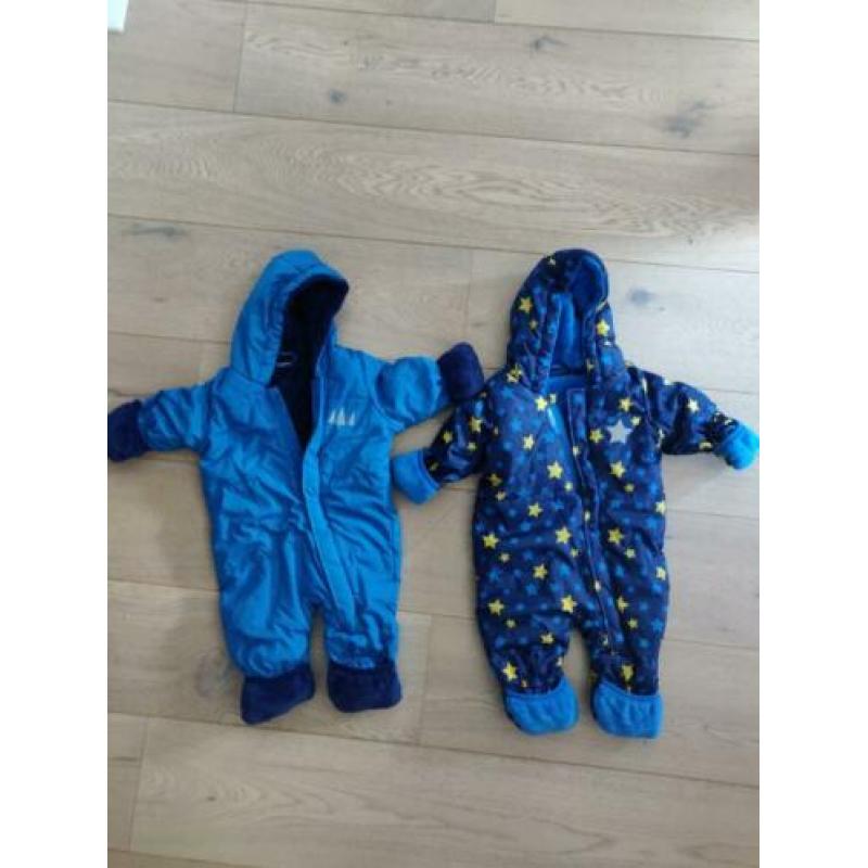 Warm blauw wit grijs pakket jongens kleren in maat 50