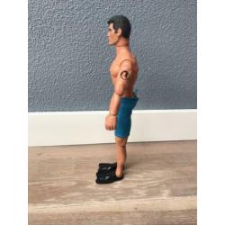 Leuke Actionman met flippers en zwembroek