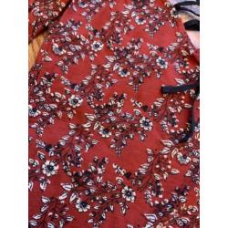 Bershka oranje top met bloemetjes NIEUW S, vetersluiting
