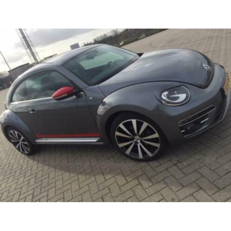 Volkswagen Beetle 1.4 TSI 150PK 2016 Grijs veel opties .