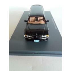BMW 7-Series E38 Limousine 1:43 NEO - (blauw) NIEUW !!