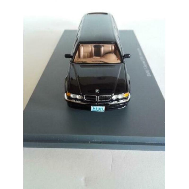 BMW 7-Series E38 Limousine 1:43 NEO - (blauw) NIEUW !!