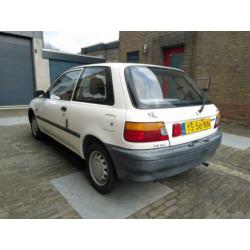 Toyota Starlet 1.3 XL AUT 1990 Wit in Topstaat weinig Km's