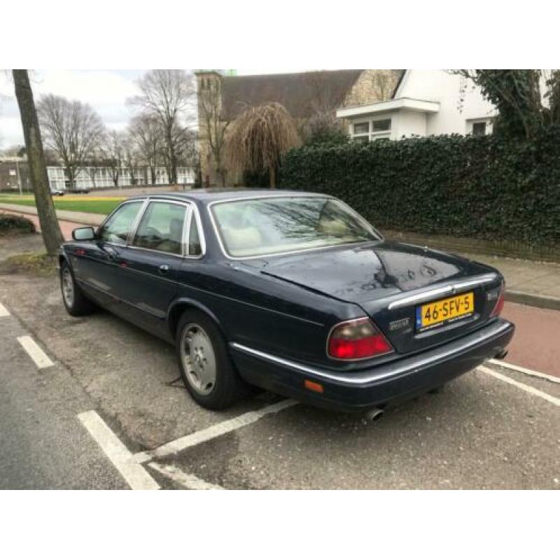 Jaguar XJ6 Sovereign 3.2 (X300) LPG3 Youngtimer