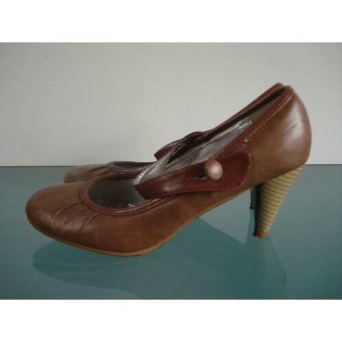 GRATIS VERZENDEN | MARY JANE bruine pumps 40