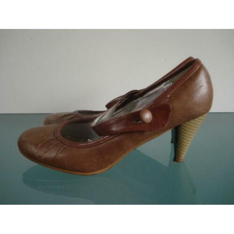 GRATIS VERZENDEN | MARY JANE bruine pumps 40