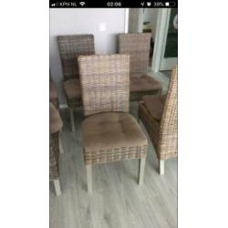 Eetkamerstoelen 6 x Riet