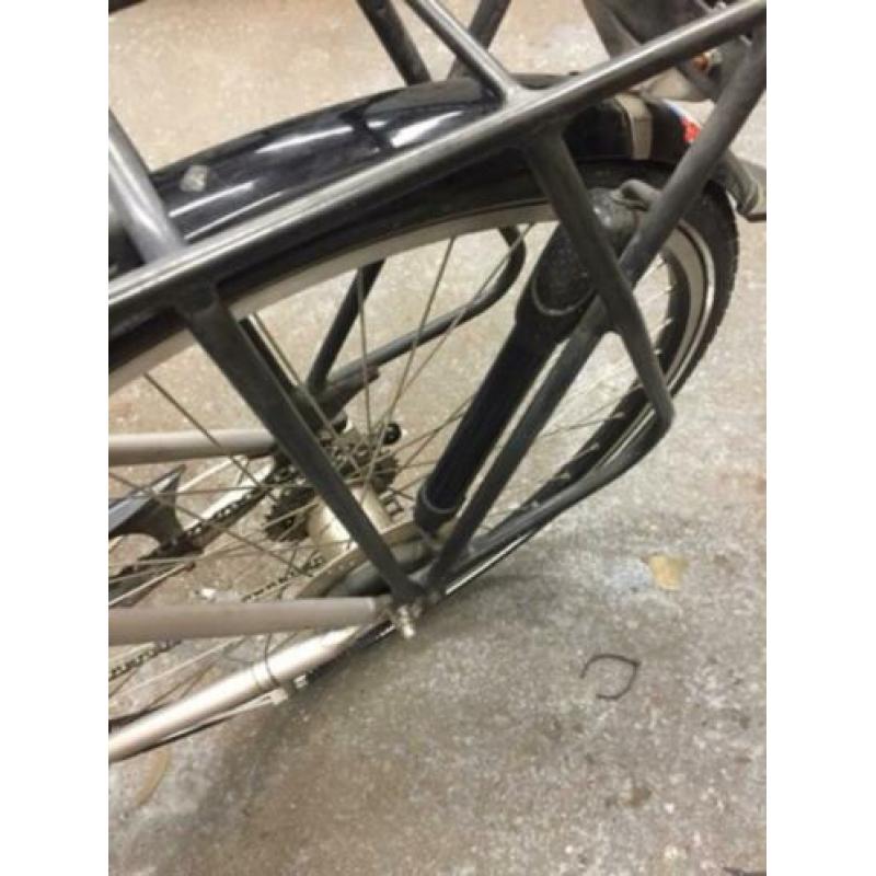 Giant. De tourfiets met speciaal stuur. 54cm