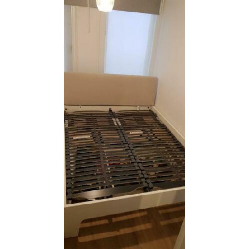 Tweepersoonsbed incl. lattenbodem 200x160 cm