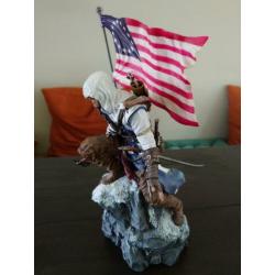 Assassin's Creed III statue