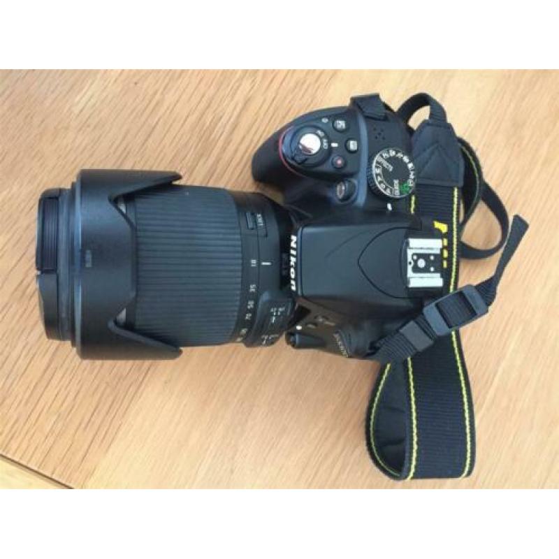 Nikon D3300 met Tamron 18-200mm
