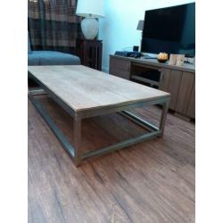 eiken salontafel met rvs onderstel