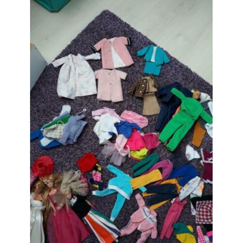 Barbie kleertjes