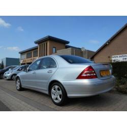 Mercedes-Benz C-klasse 280 4-Matic AUTOMAAT,NIEUWSTAAT,NAVIG