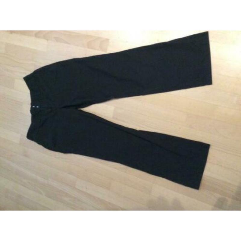 Dames keukenkleding voor NHL Stenden Hotel Managementschool