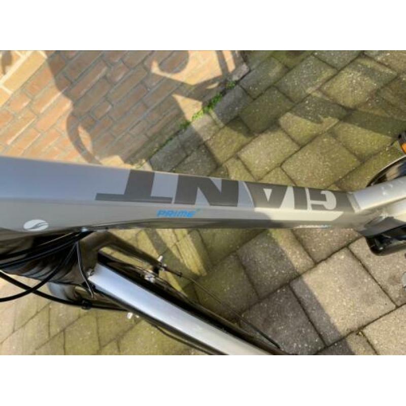 Nette Giant Prime + elektrische fiets middenmotor