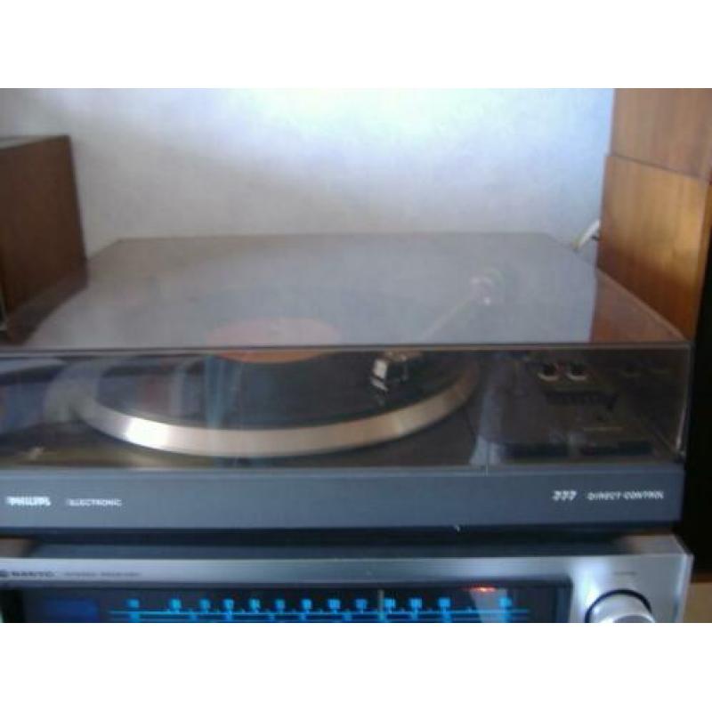 Philips 777