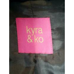 blauw KYRA & CO fluffi vest jasje mt. M