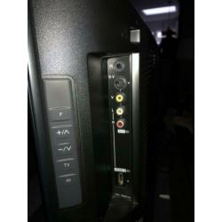 TV Panasonic 32 inch..