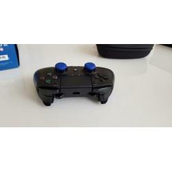 Razer Raiju PC en PS4 Scuf Controller
