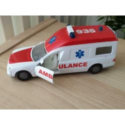 Siku mercedes ambulance 2002