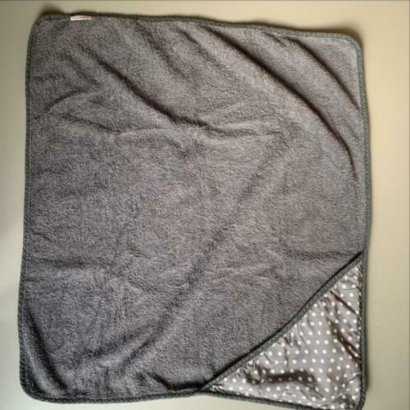Diverse inbakerdoeken of capes voor baby’s