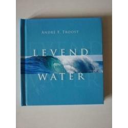 Serie van André F. Troost