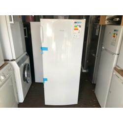 Nieuwe A++ 6 laden vrieskasten 150 x 60 cm 184 liter inhoud