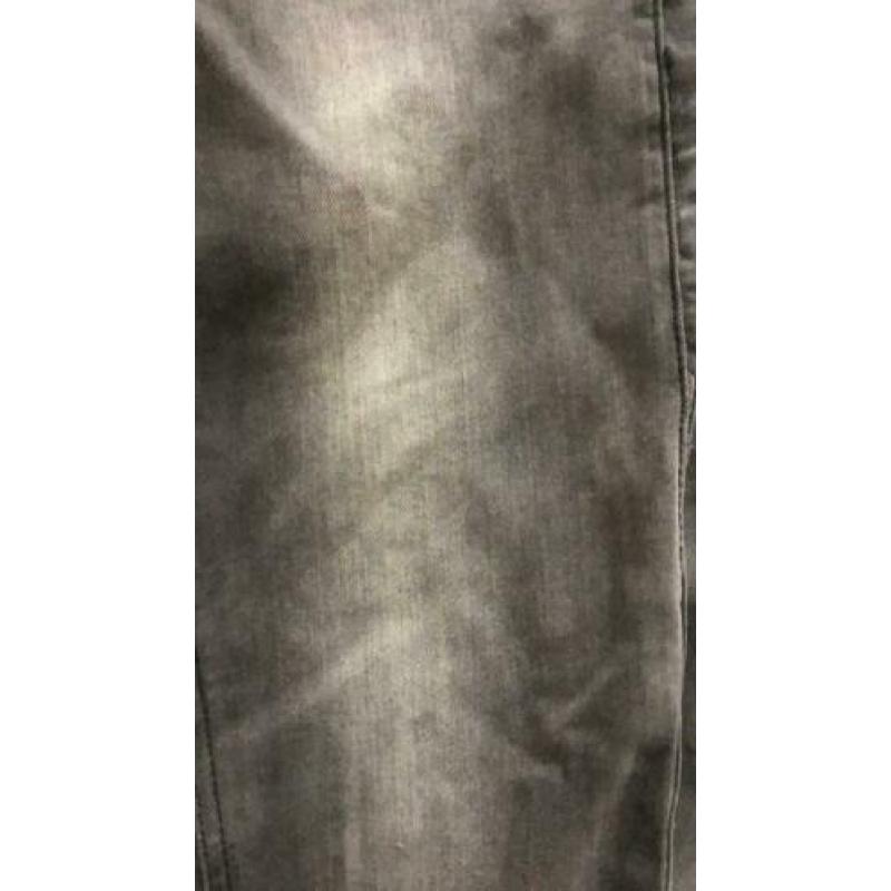 Mamalicious zwangerschapsbroek / jeans 27/37 zgan