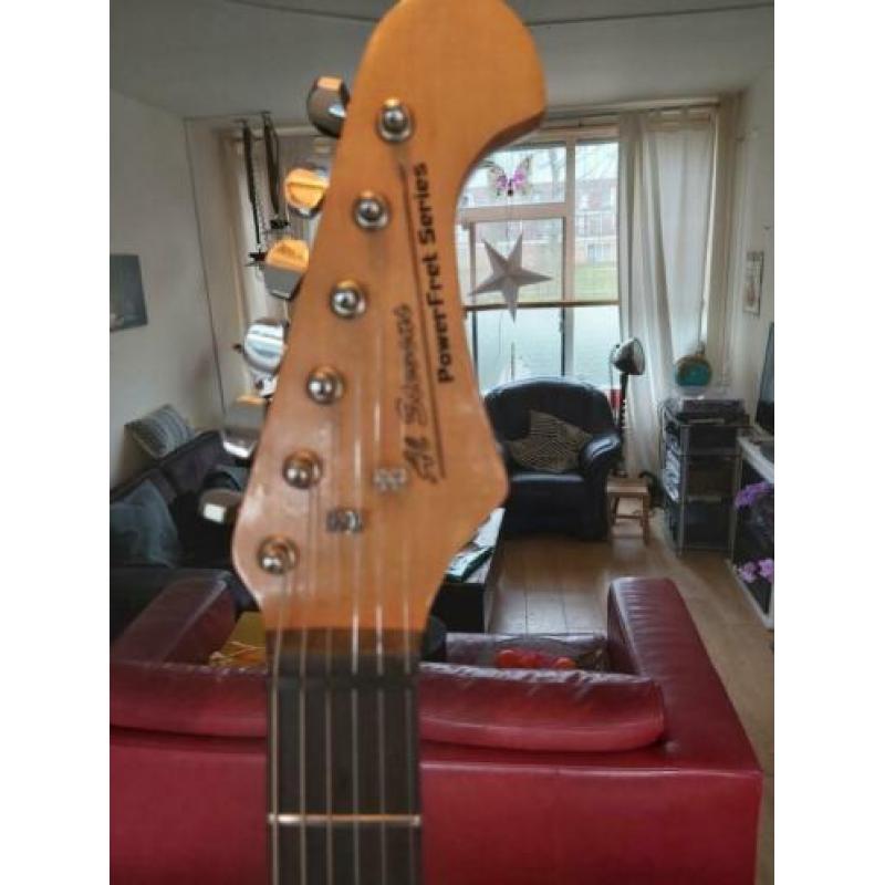Strat uit Japan