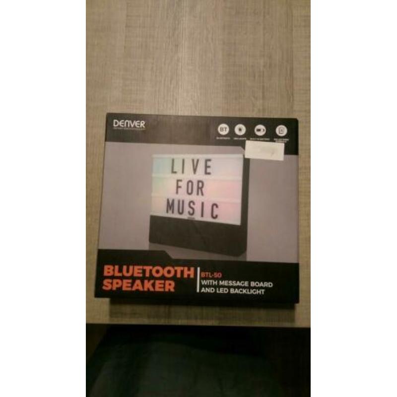 Nieuwe bluetooth speaker met led letters bord