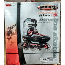 Mooie Inlineskates zo goed als nieuw, Nijdam maat 45