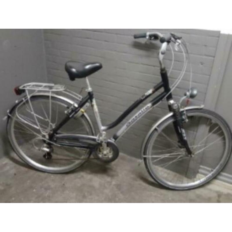 In zeer goede staat gazelle bahia damesfiets 53cm.