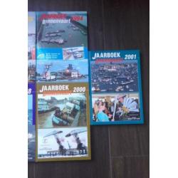 jaarboeken binnenvaart De Alk 1990 - 2001 als nieuw schepen