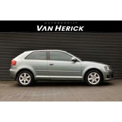 Audi A3 1.6 TDI Attraction Pro Line / Clima / Cruise / Nette