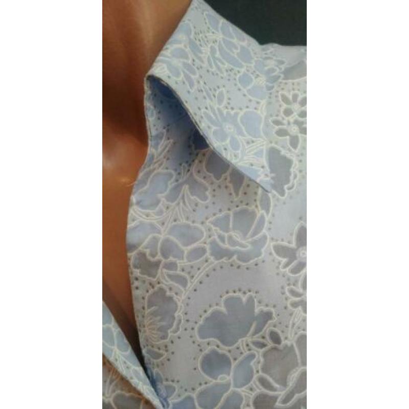 Vintage blouse (90s) met doorzichtige bloemetjes ( MT 44)