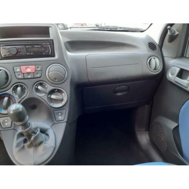 Fiat Panda 1.2 2010 Blauw - Nette auto!