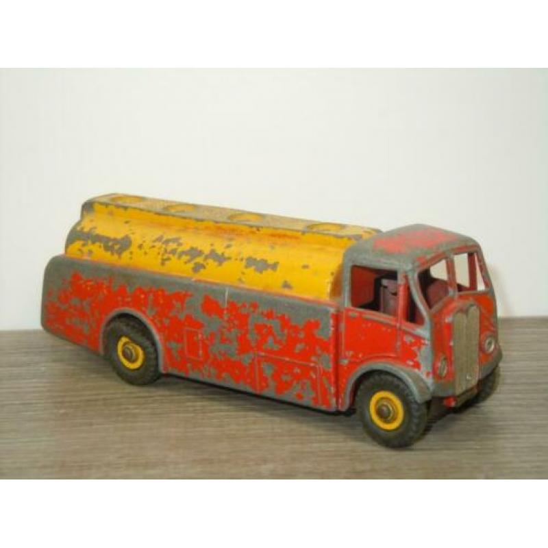 AEC Monarch Thompson Tank Shell - Dinky Toys 591 991 England