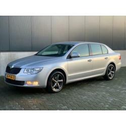 Skoda Superb 1.4 TSI Comfort Airco/Apk/N.A.P