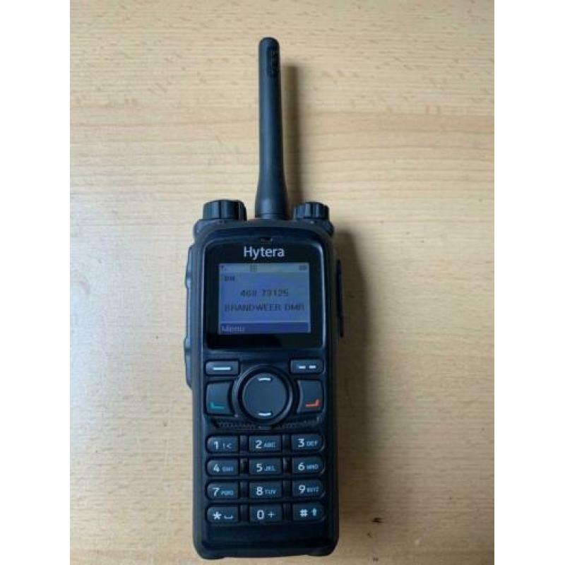 Hytera PD785