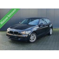 BMW 1-serie 116i NIEUWstaat/Climate-ECC/Parkeersensoren/Gara