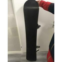 Snowboard 165 me bindingen