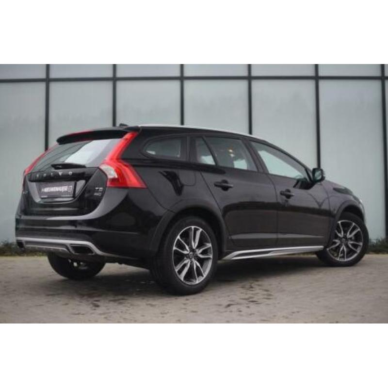 Volvo V60 Cross Country 2.0 T5 AWD Polar+ SCHUIF- KANTEL DAK